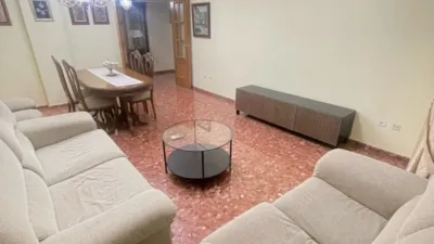 Piso en alquiler en Mislata, Zona Plaça País Valencià-Plaça Major (Mislata) de 1.000 €<span>/mes</span>