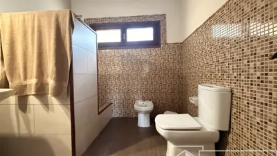 Chalet in Pedralba photo 9