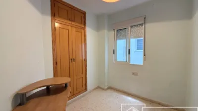 Flat in Riba-Roja photo 8