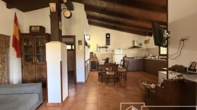 Chalet in Pedralba photo 4