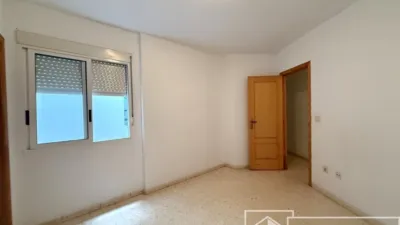Flat in Riba-Roja photo 4