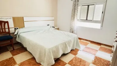 Apartment in Mislata photo 13