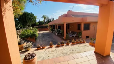 Chalet in Alicante photo 4