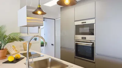 Apartment in Barri de Mar-Ribes Roges-Plaça de la Sardana photo 12