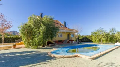 House in Yecla photo 3