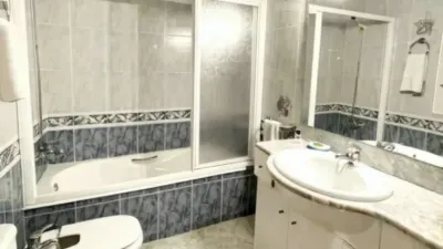 House in Urbanitzacions del Nord photo 12