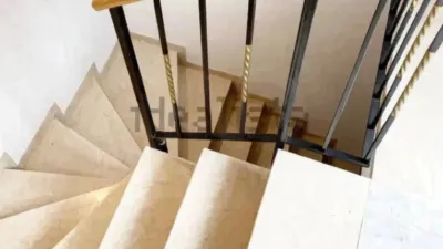 House in Urbanitzacions del Nord photo 10