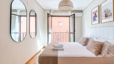 Apartment in Palacio photo 17