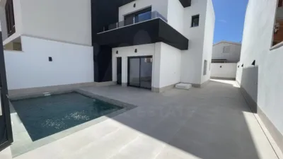 House in Heredades photo 35