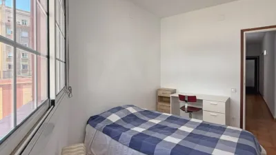 Top floor flat in El Guinardó photo 16