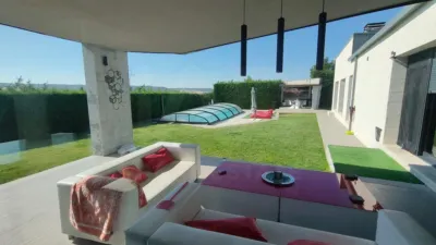 House in Villalobón photo 5
