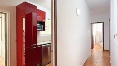 Top floor flat in El Guinardó photo 11