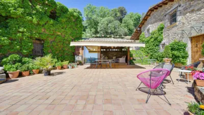 Rustic Finca in Amer photo 5