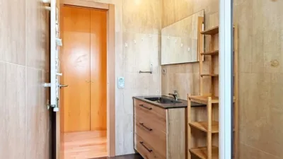 Piso en Els Molins-Poble Sec-Pins Vens photo 12