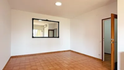 Top floor flat in El Guinardó photo 7