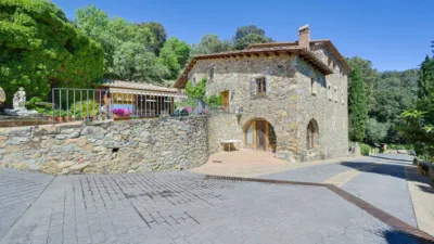 Rustic Finca in Amer photo 7