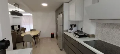Apartment in Urban Core photo 3
