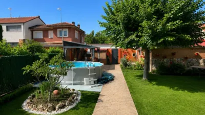 Casa en Fuentecillas-Yagüe-Villalonquéjar photo 4
