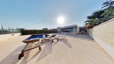 House in Alicante photo 3