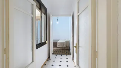 Apartment in Centre photo 15