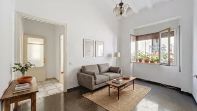 Apartment in Centre photo 12