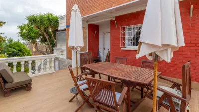 Semi-detached House in Can Roca-Muntanyeta photo 8