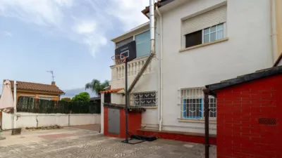 Semi-detached House in Can Roca-Muntanyeta photo 35