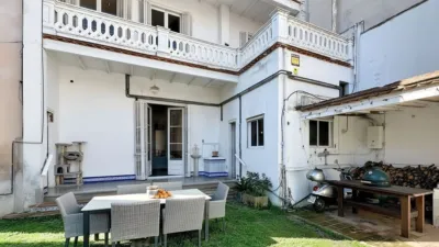House in Urban Core photo 36