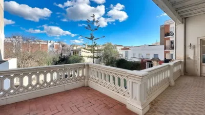 House in Urban Core photo 7
