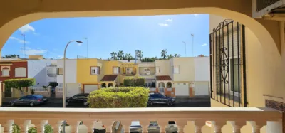House on Av. Juan Carlos I-Plaza de Toros photo 2