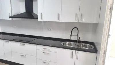 Piso – Ferrol - Más