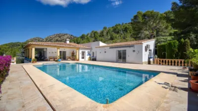 Chalet in Pedreguer photo 11