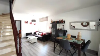 House in Centre photo 8
