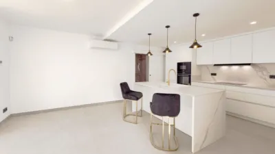 Apartment in Centre photo 4