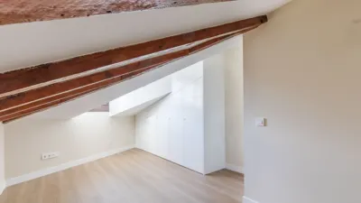 Attic in Sol photo 9