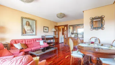 Apartment in La Estrella photo 3