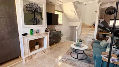 Casa – San Miguel de Salinas, Urbanización Las Filipinas - Més