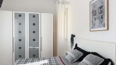 Apartment in Centre photo 16