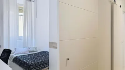 Apartment in Centre photo 11