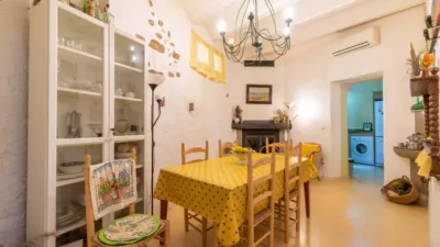House in Navata photo 14