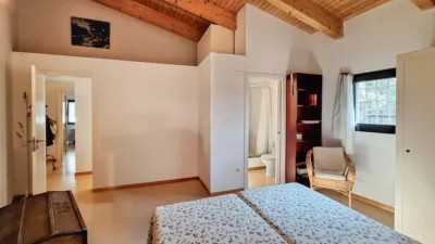 House in Navata photo 19