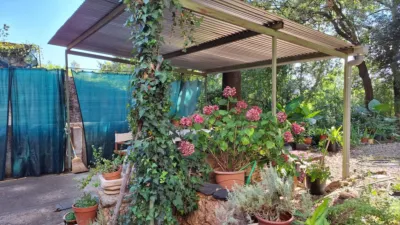 House in Navata photo 27