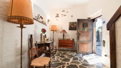 House in Navata photo 5