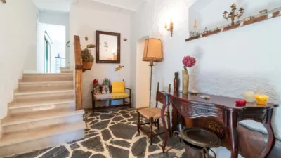 House in Navata photo 6