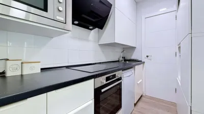 Apartment in Centre photo 9