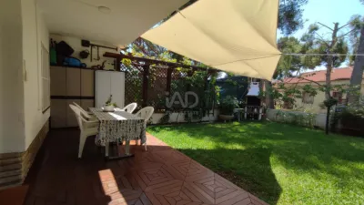 Semi-detached Corner House with Garden and Tourist License in Cunit ☀️ photo 6
