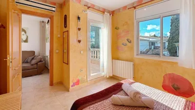 House in El Vendrell photo 27