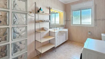 House in El Vendrell photo 29