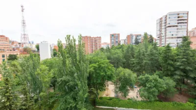 Piso en alquiler en Area Metropolitana - Imagen 20