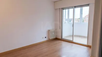 Piso en alquiler en Area Metropolitana - Imagen 5